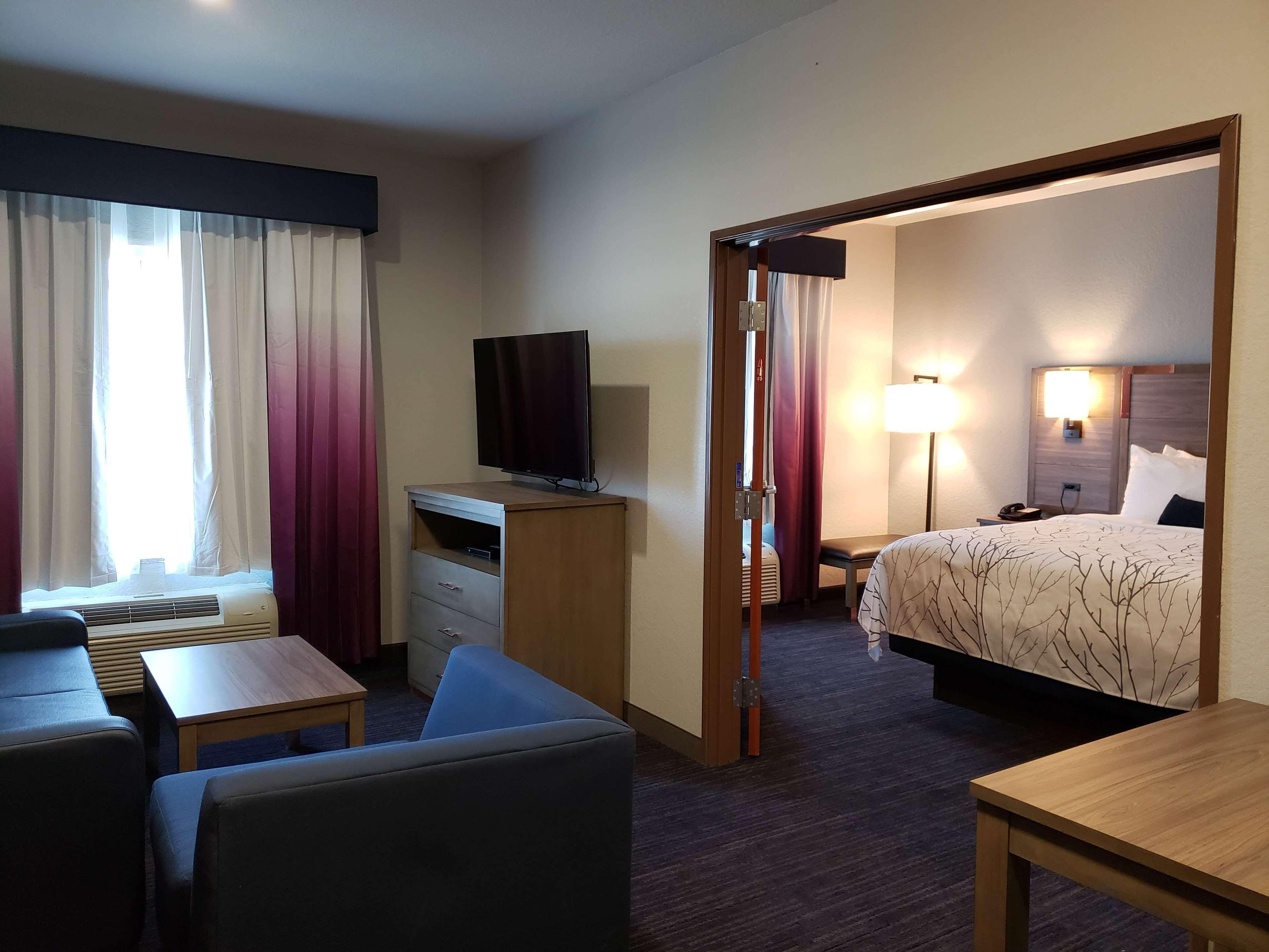 Best Western Plus San Antonio East Inn & Suites Zewnętrze zdjęcie