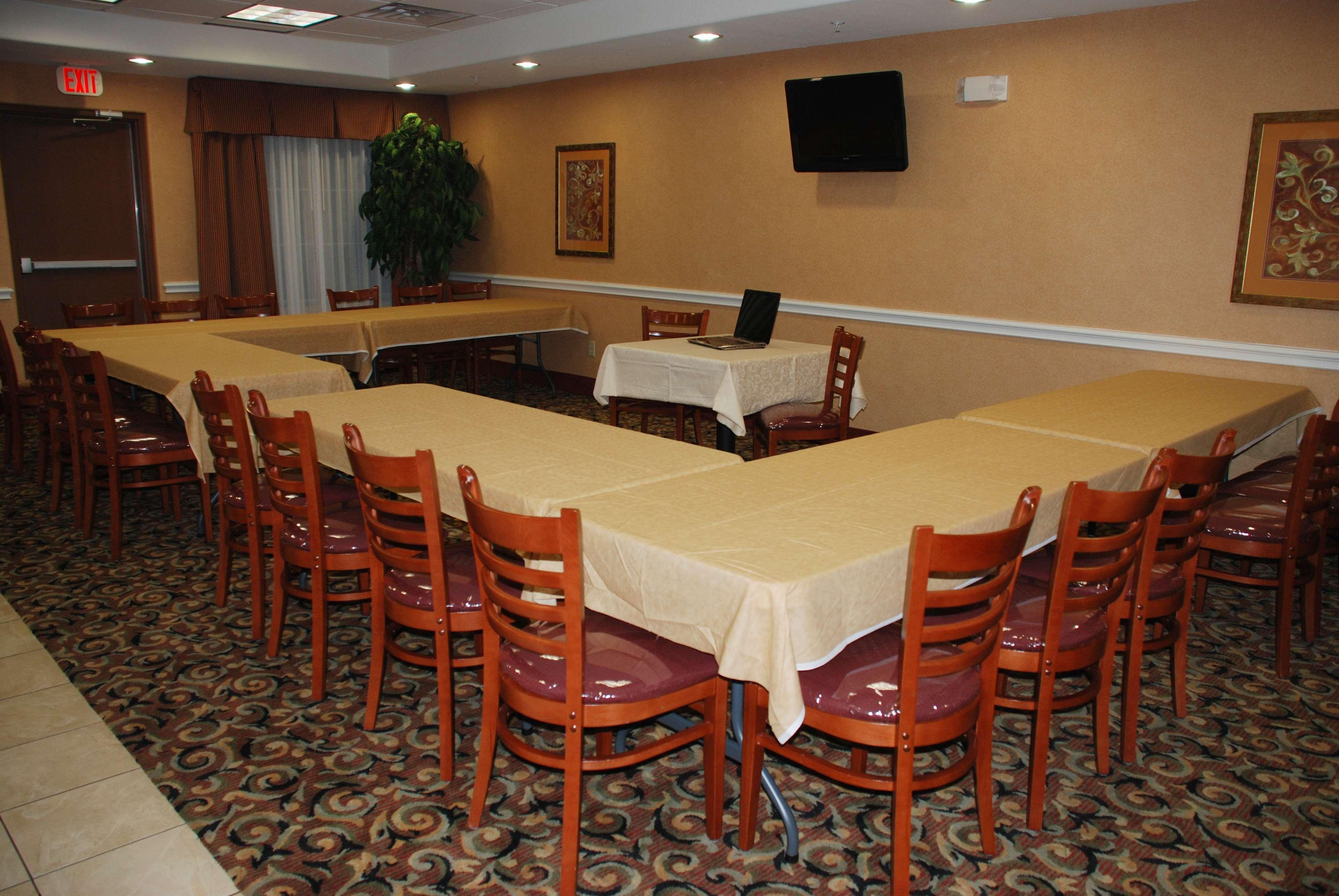 Best Western Plus San Antonio East Inn & Suites Zewnętrze zdjęcie