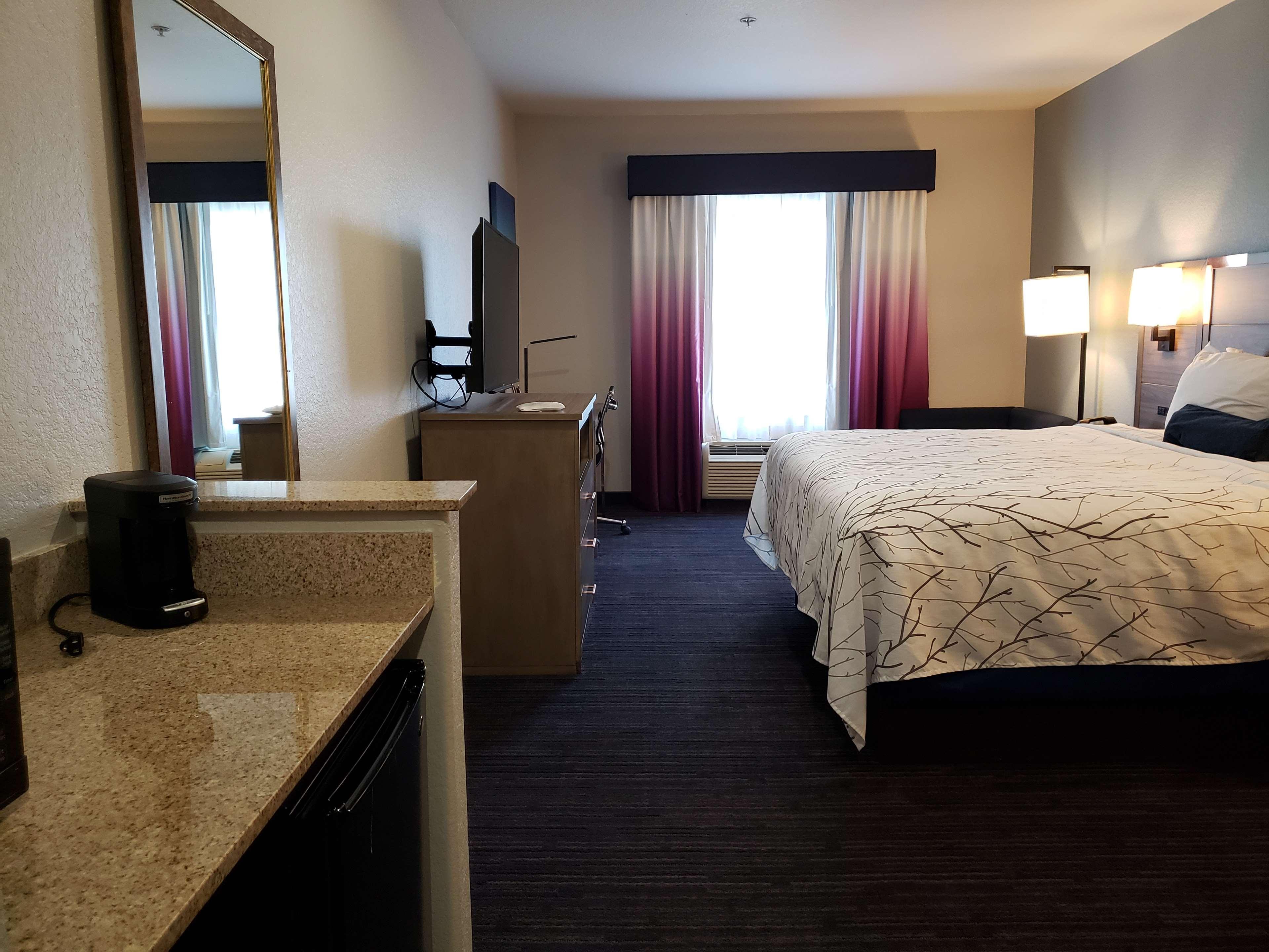Best Western Plus San Antonio East Inn & Suites Zewnętrze zdjęcie